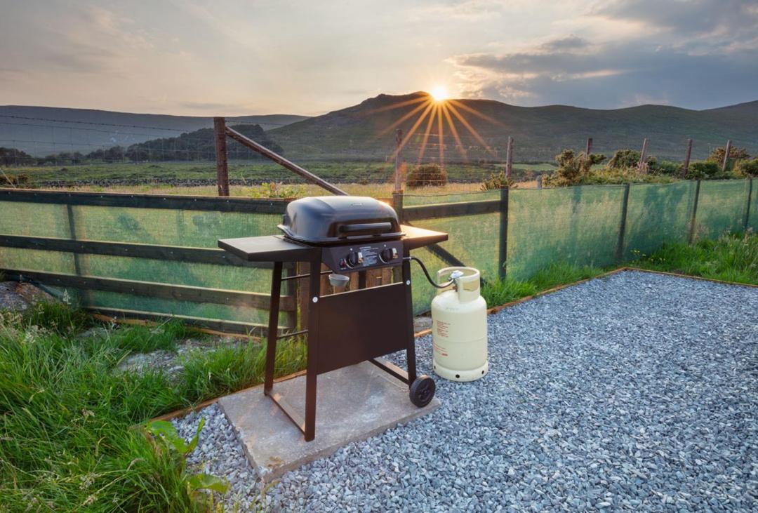 Oakwood Glamping Mourne Mountains Hotel Moyad Екстериор снимка