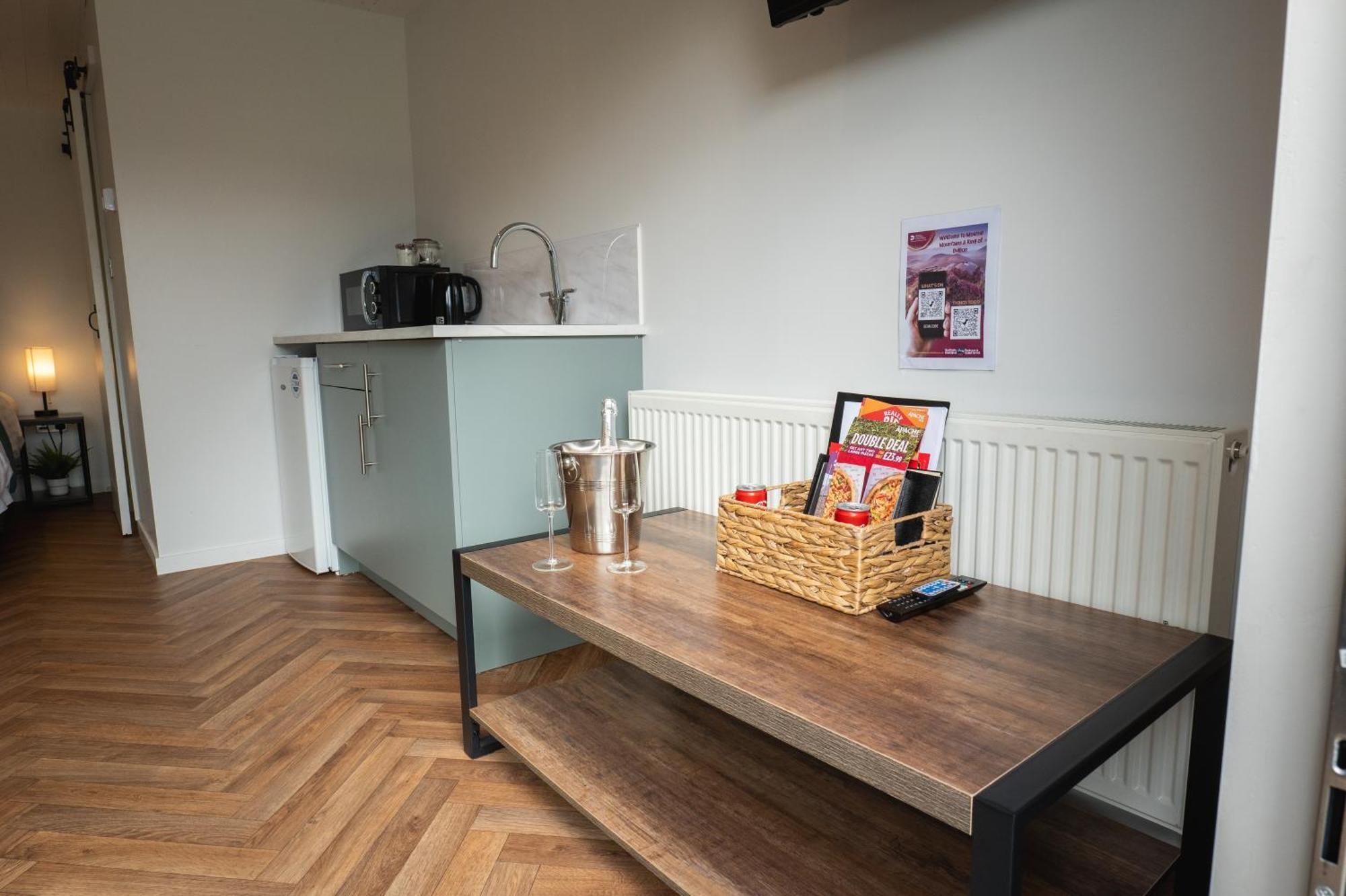 Oakwood Glamping Mourne Mountains Hotel Moyad Екстериор снимка